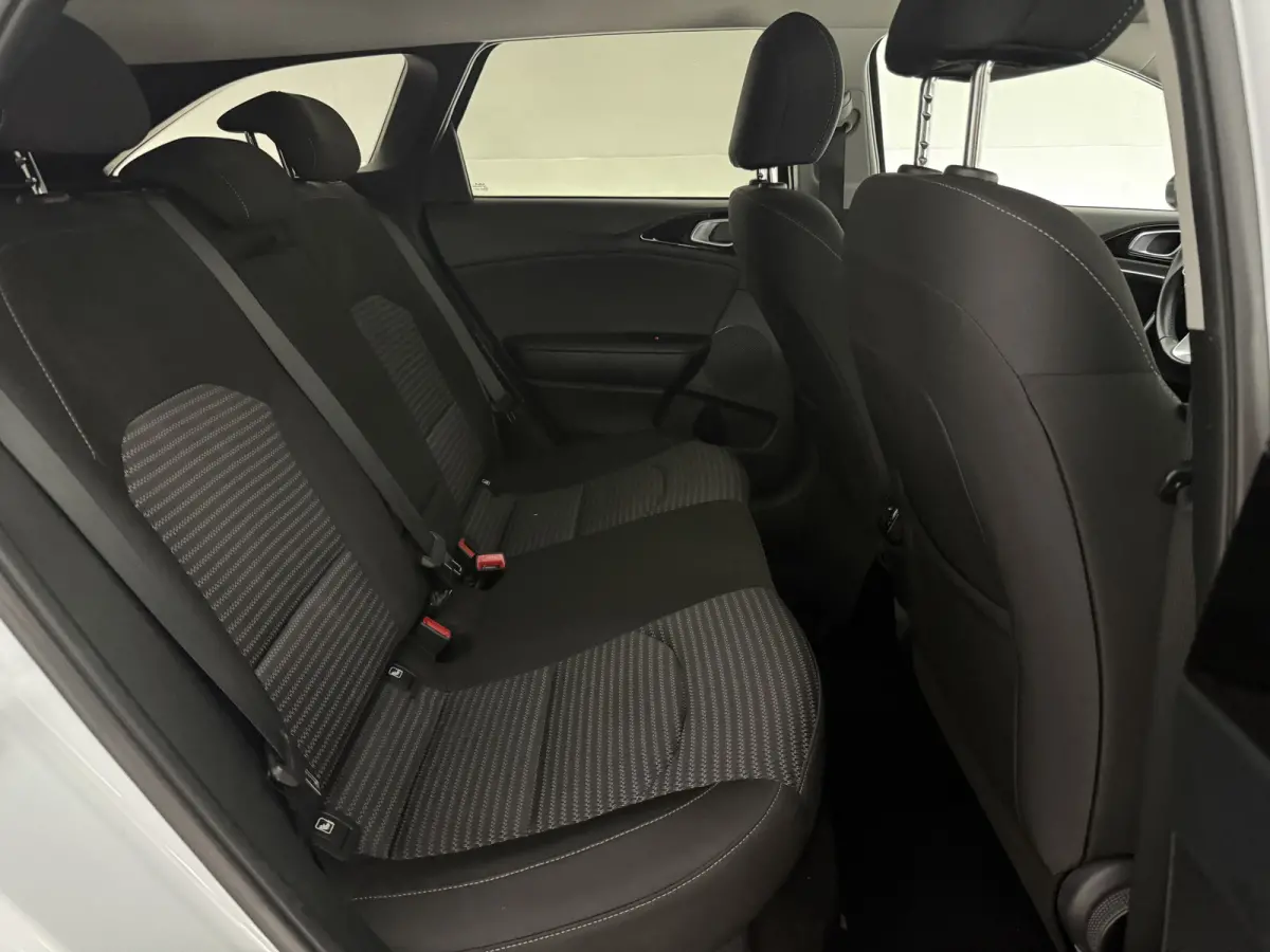 1.6 GDI PHEV DynamicLine | Camera | Cruise | Carplay | Keyless | Navi | LED | NAP
