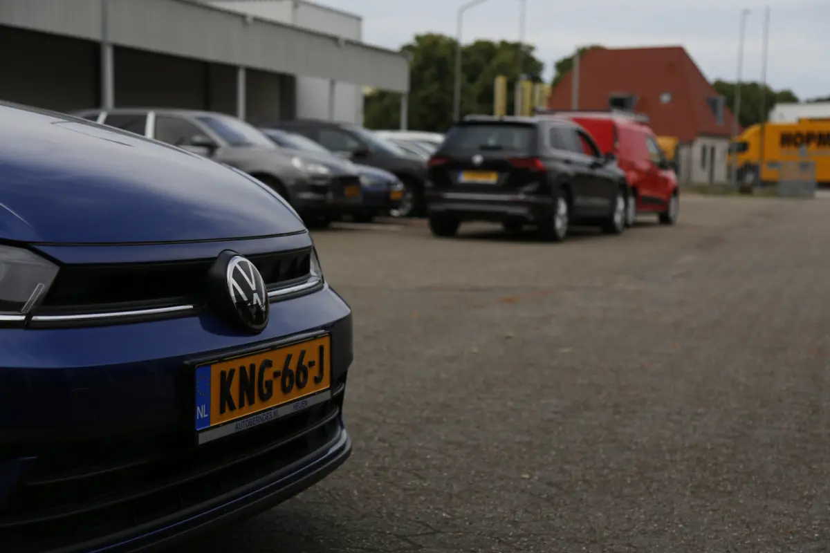 1.0 MPI*Perfect Onderh.*Stoelverw./DAB/Cruise-Control/IQ Drive/Front ass./Rijstrook/Parkeersens.V+A*