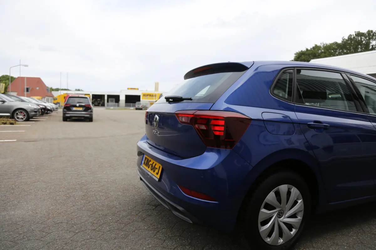 1.0 MPI*Perfect Onderh.*Stoelverw./DAB/Cruise-Control/IQ Drive/Front ass./Rijstrook/Parkeersens.V+A*