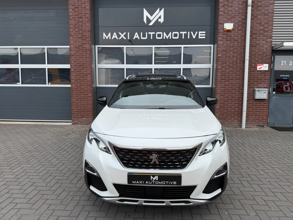 1.6 e-THP 165PK GT Line LED Pano Carplay Navi