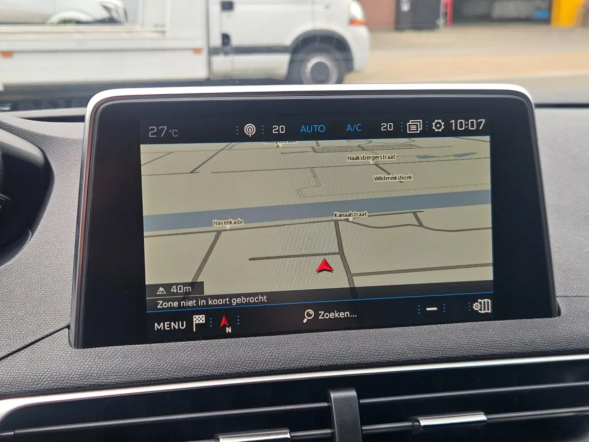 1.6 e-THP 165PK GT Line LED Pano Carplay Navi