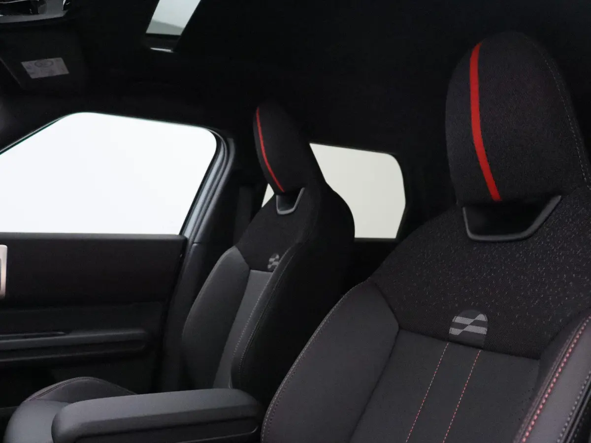 2.0 S ALL4 John Cooper Works + XL Pakket + Pano + Getinte Ruiten