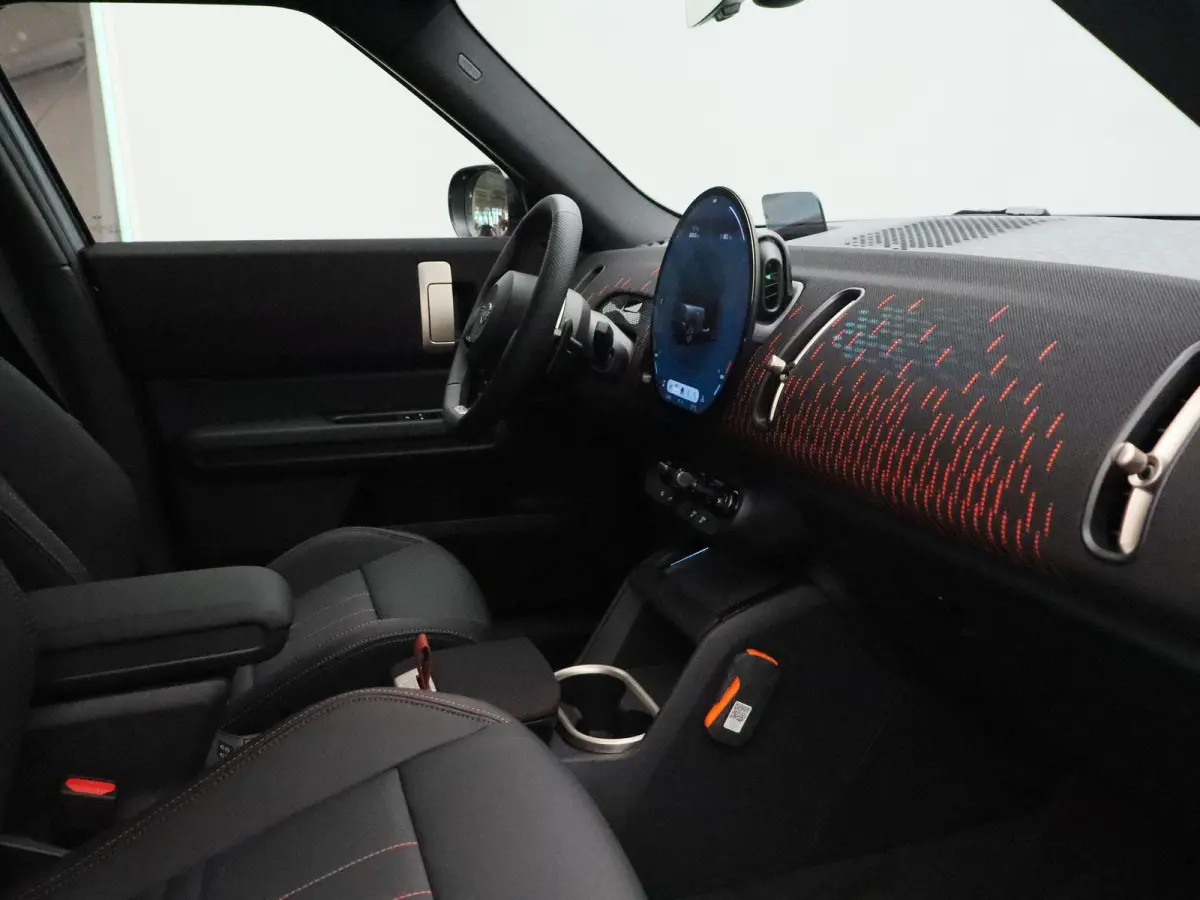 2.0 S ALL4 John Cooper Works + XL Pakket + Pano + Getinte Ruiten