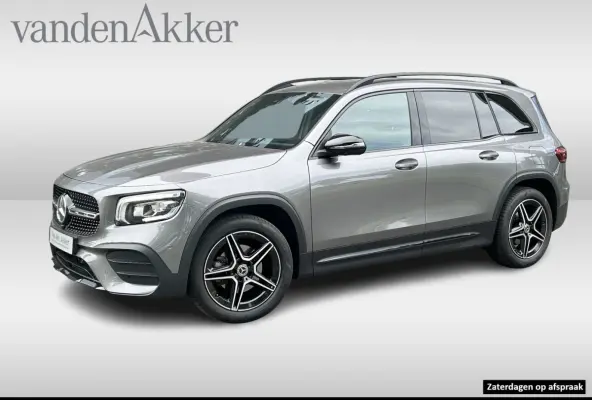 200 AMG // Trekhaak // 360 Camera // Nightpakket // Carplay // Augmented Reality // 19" AMG Velgen