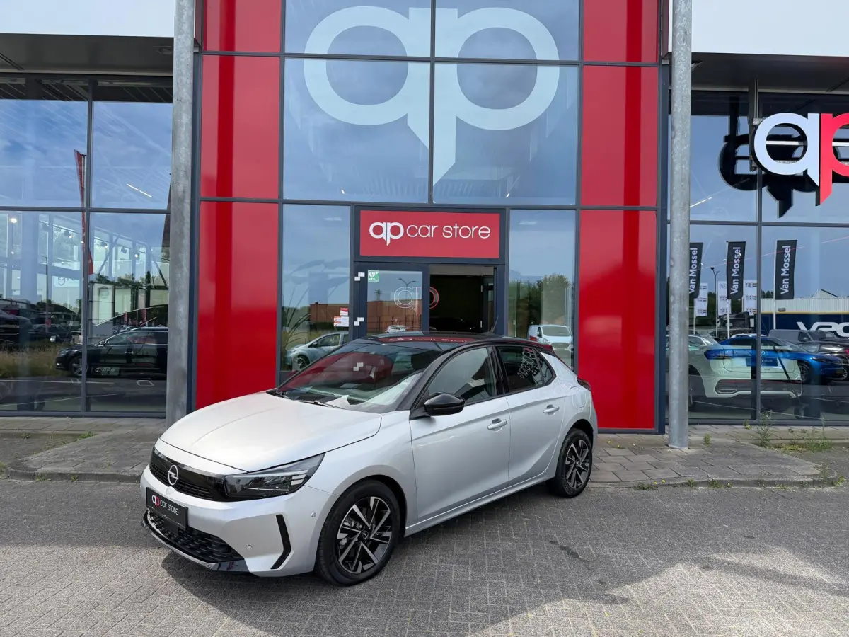1.2 Turbo Hybrid | LED | Camera | Parksens | Carplay | Dode hoek sensor | Two Tone |