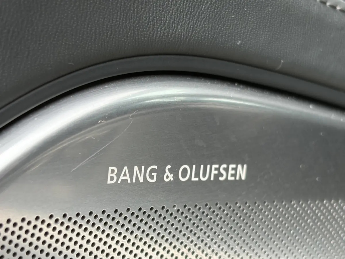 4.0 TFSI S8 quattro 520pk | Bang & Olufsen Sound | Cruise control adaptief met stop&go | Dab | Elektrisch glazen schuif-/kanteldak | Matrix led koplampen | Rondomzicht camera | Voorstoelen m