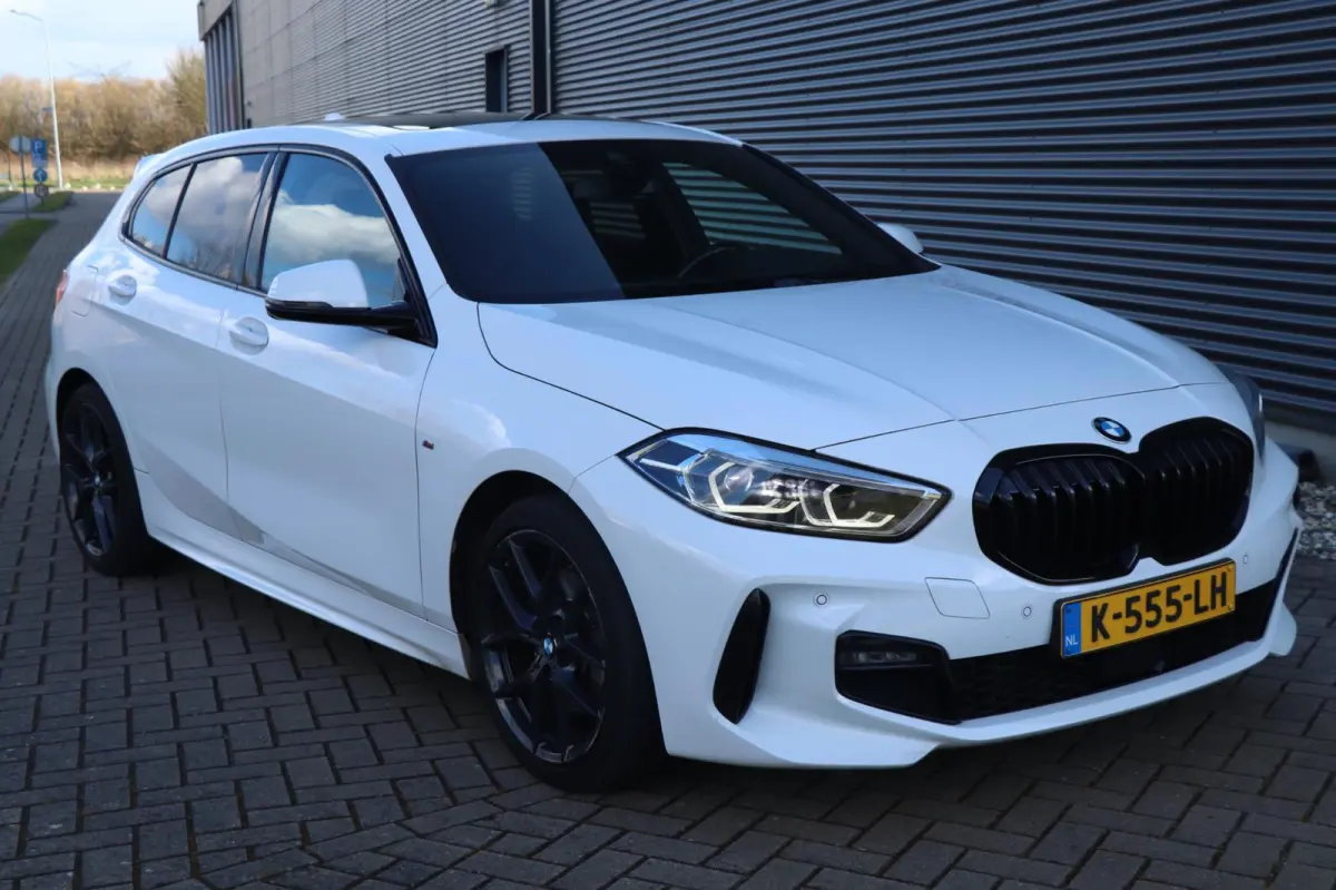 118i | M-Sport | M-Pakket - PANO - VIRT.COCKPIT - VOL!