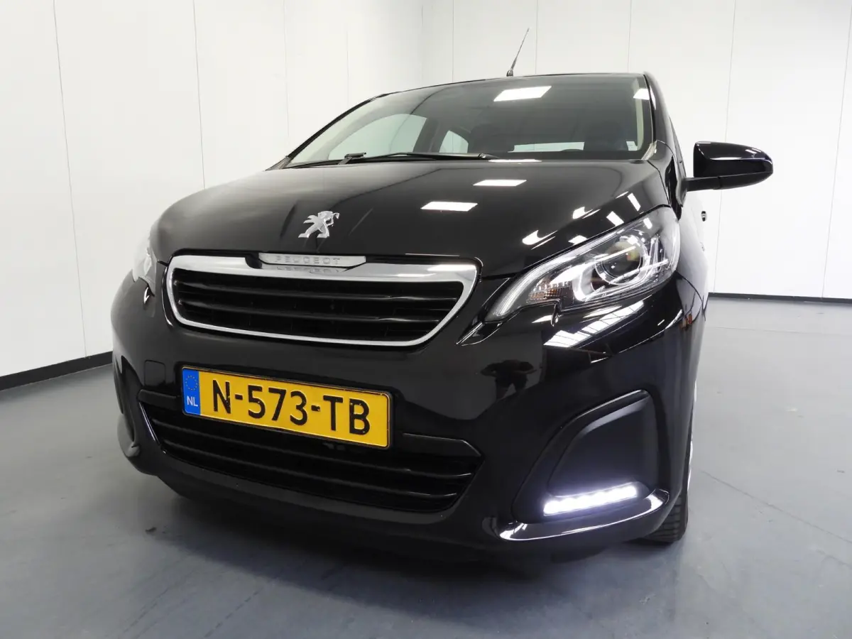 1.0 e-VTi Active AIRCO/BLUETOOTH!