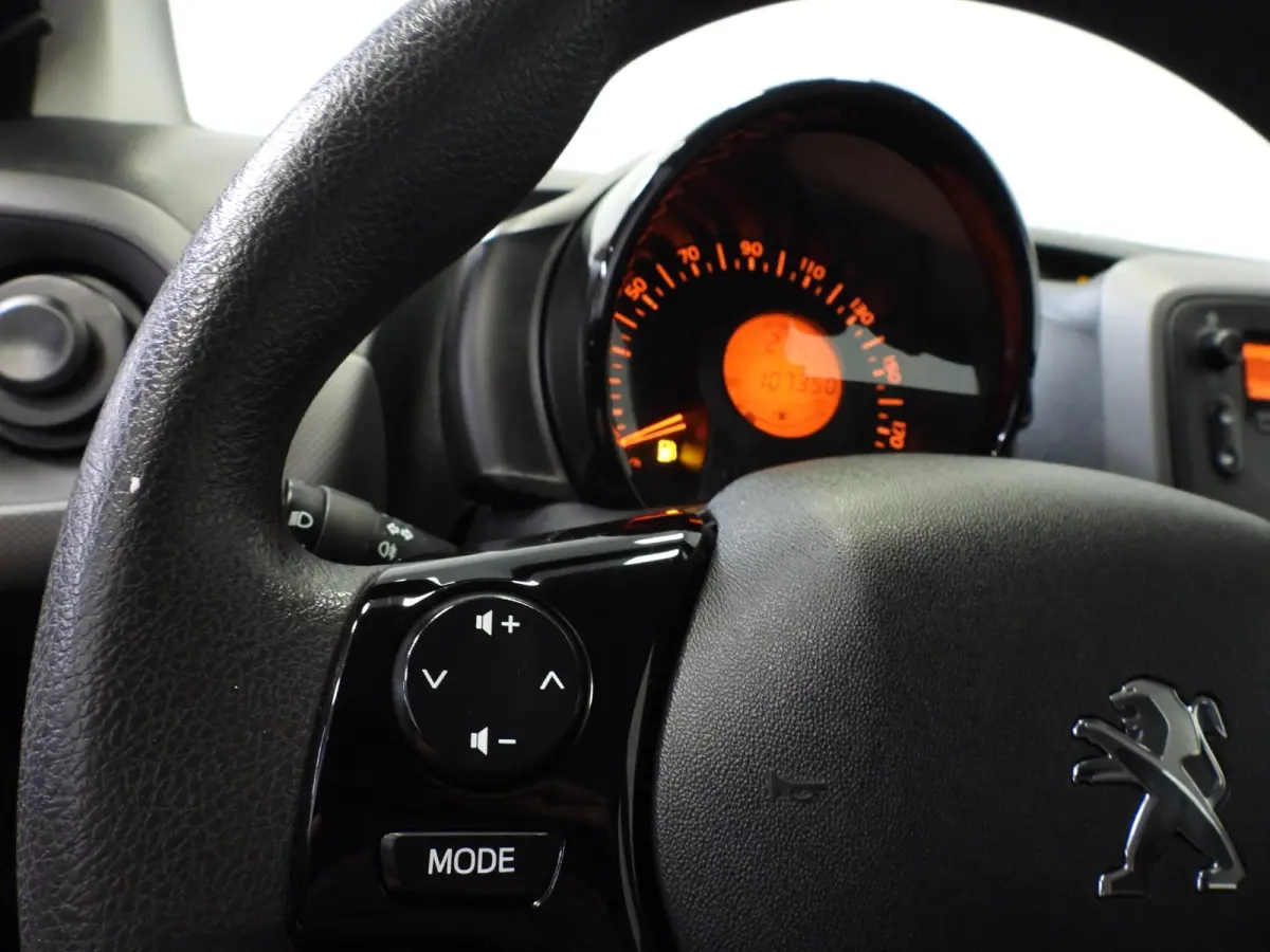 1.0 e-VTi Active AIRCO/BLUETOOTH!