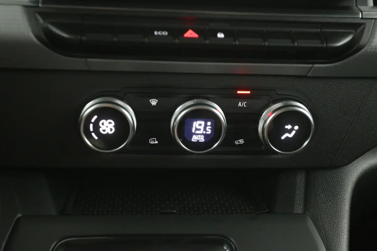 Advance 44 kWh 123PK | Incl. Accu | Marge | Snelladen | SOH 98% | Airco | Camera | Cruise | Carplay