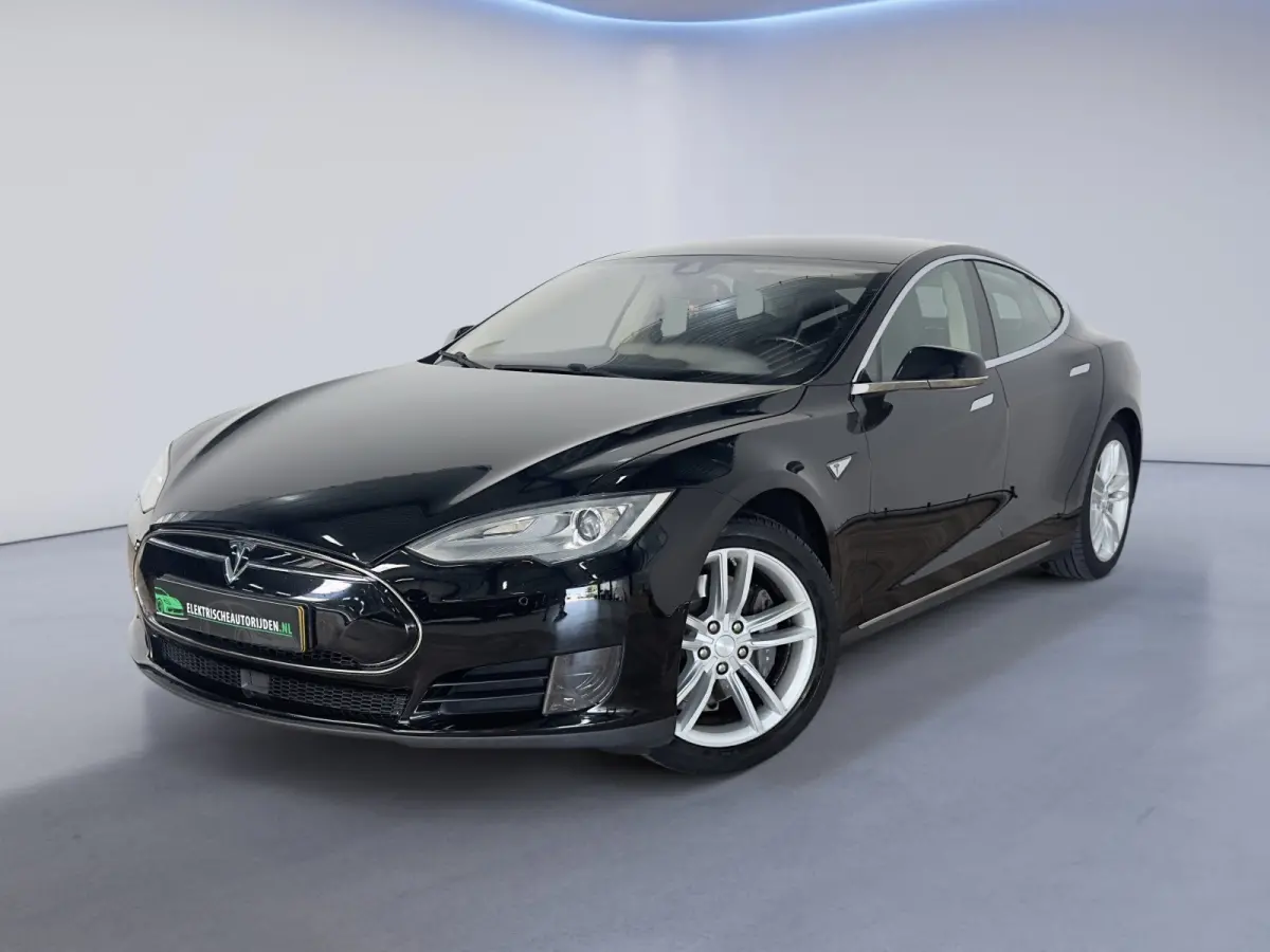 60 Base|FREE SUPERCHARGE|NW ACCU met 30.000 KM|SC01|