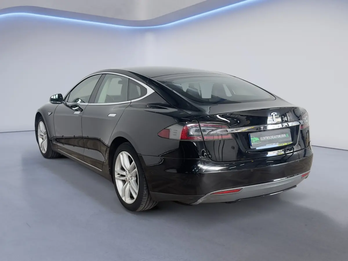 60 Base|FREE SUPERCHARGE|NW ACCU met 30.000 KM|SC01|