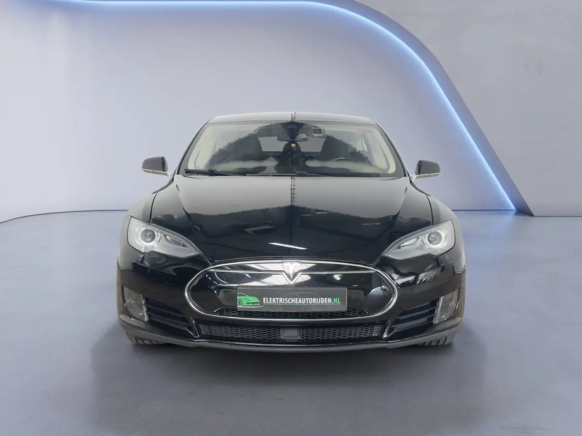 60 Base|FREE SUPERCHARGE|NW ACCU met 30.000 KM|SC01|