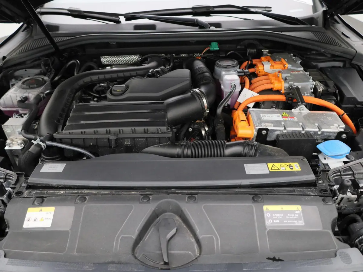 40 TFSI e Advanced edition | Adaptive cruise control | Dodehoekdetectie | Stoelverwarming | Achteruitrijcamera | Climate control | Trekhaak | Navigatie | Ledkoplampen | Audi sound system