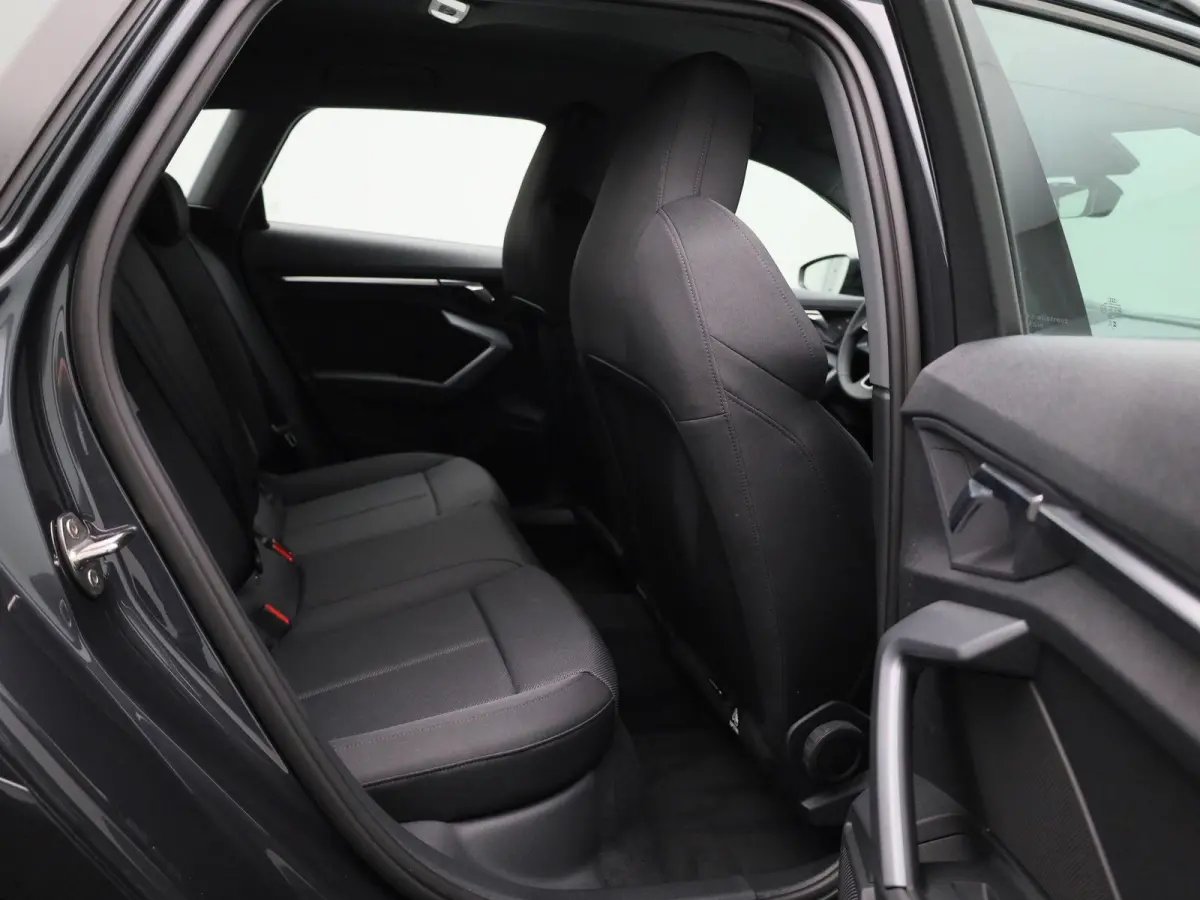 40 TFSI e Advanced edition | Adaptive cruise control | Dodehoekdetectie | Stoelverwarming | Achteruitrijcamera | Climate control | Trekhaak | Navigatie | Ledkoplampen | Audi sound system