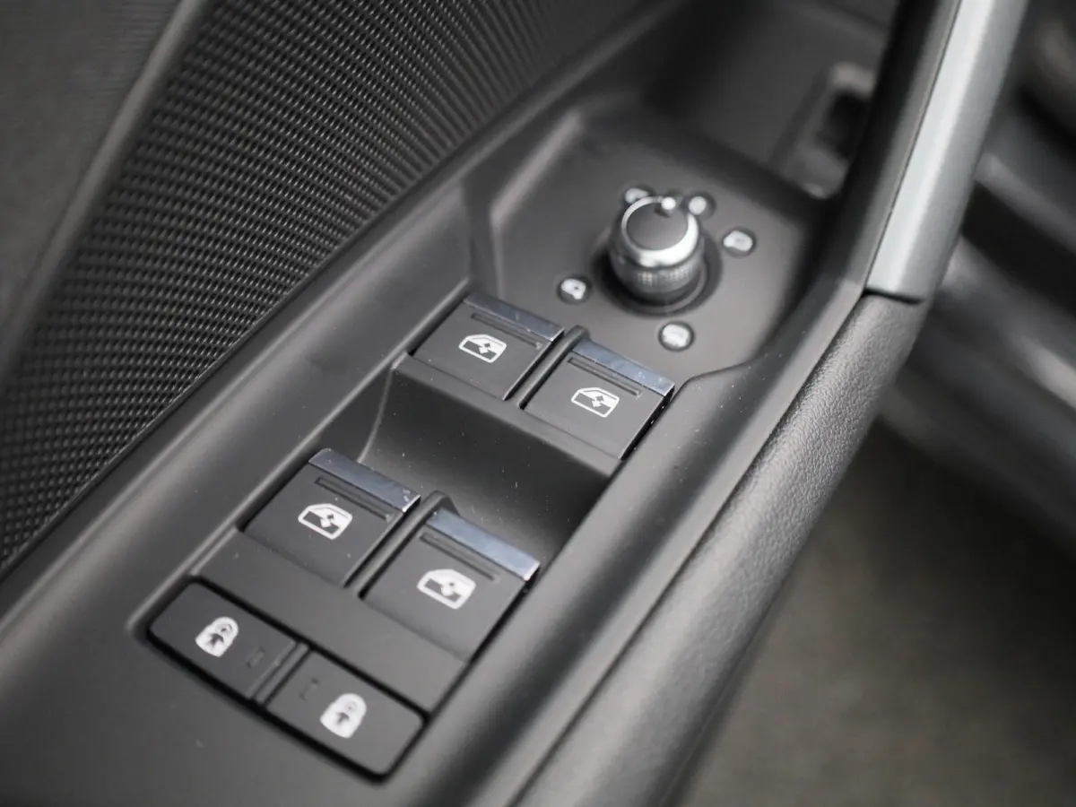 40 TFSI e Advanced edition | Adaptive cruise control | Dodehoekdetectie | Stoelverwarming | Achteruitrijcamera | Climate control | Trekhaak | Navigatie | Ledkoplampen | Audi sound system