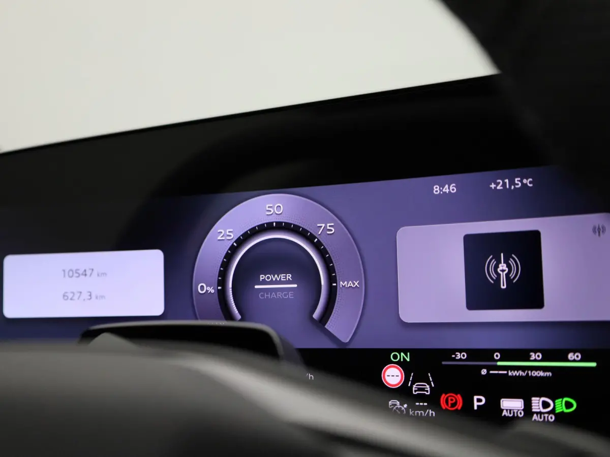edition performance 100 kWh | Adaptive cruise control | Bang & Olufsen sound system | Luchtvering | 360 graden camera | Verwarmbaar stuurwiel | Head-up display | Stoelverwarming voor & achte