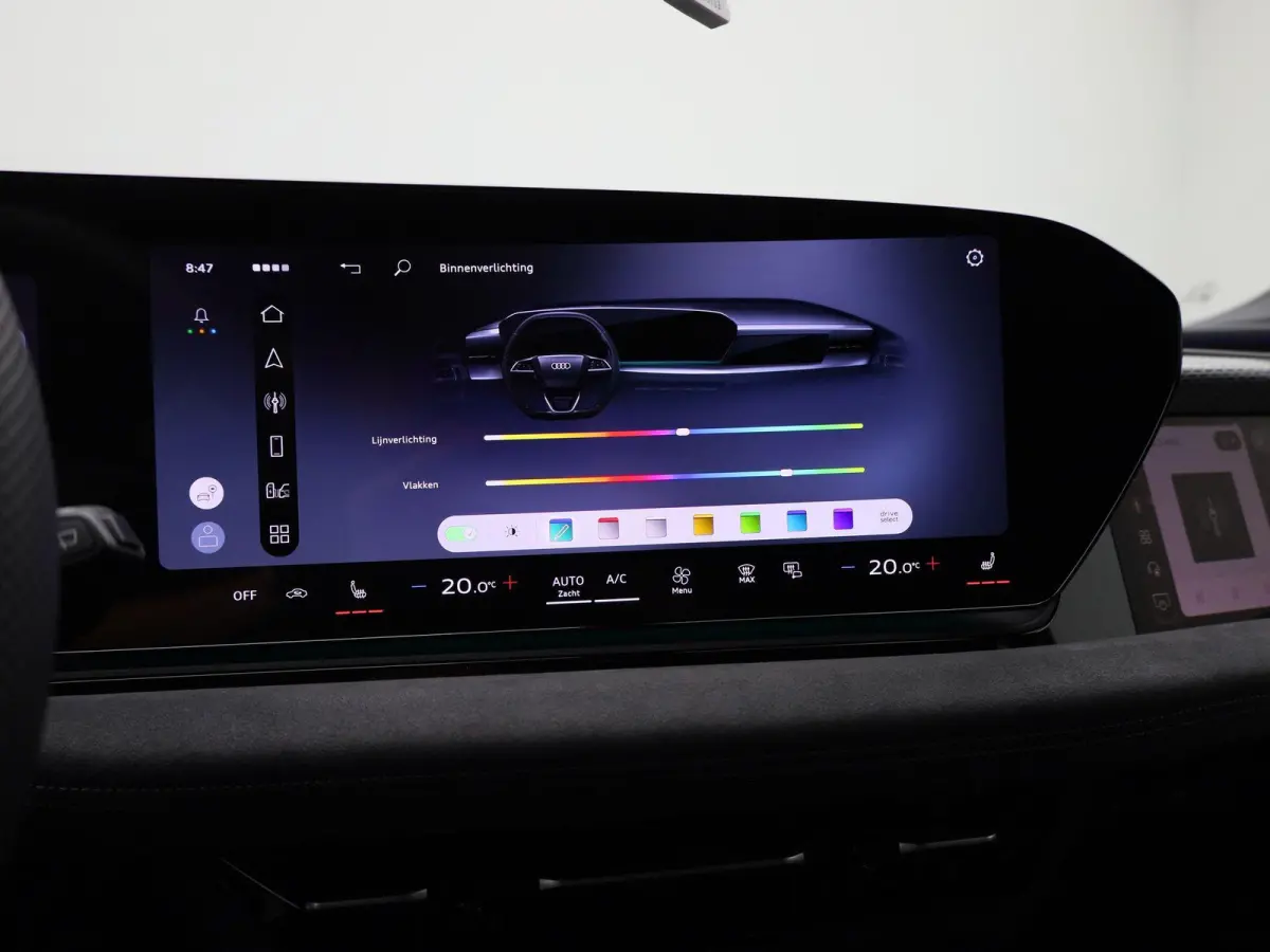 edition performance 100 kWh | Adaptive cruise control | Bang & Olufsen sound system | Luchtvering | 360 graden camera | Verwarmbaar stuurwiel | Head-up display | Stoelverwarming voor & achte