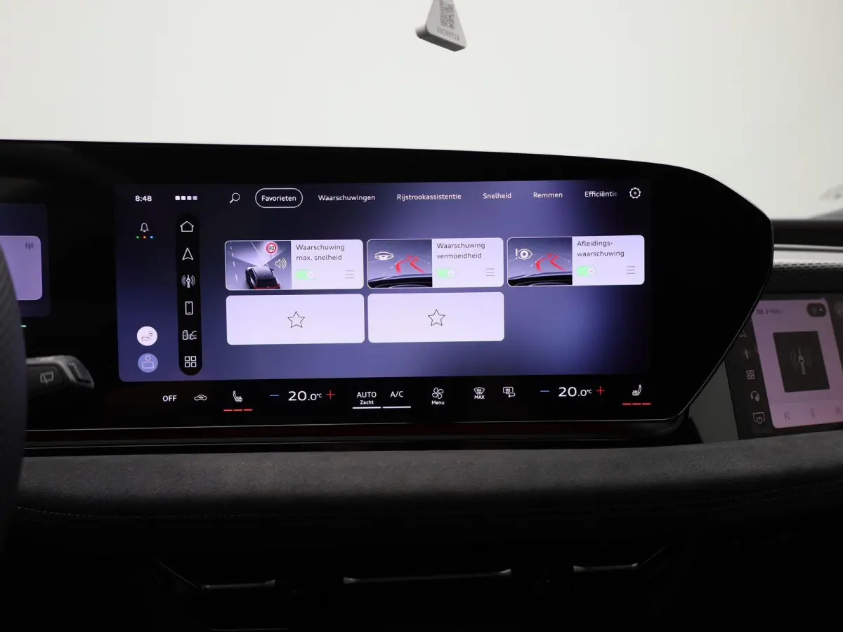 edition performance 100 kWh | Adaptive cruise control | Bang & Olufsen sound system | Luchtvering | 360 graden camera | Verwarmbaar stuurwiel | Head-up display | Stoelverwarming voor & achte
