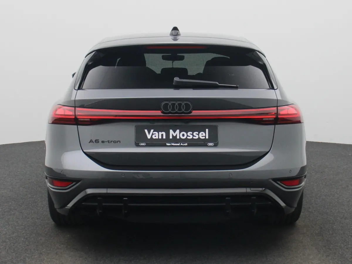 edition performance 100 kWh | Adaptive cruise control | Bang & Olufsen sound system | Luchtvering | 360 graden camera | Verwarmbaar stuurwiel | Head-up display | Stoelverwarming voor & achte