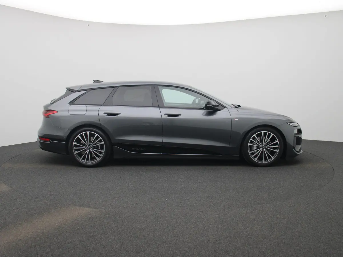 edition performance 100 kWh | Adaptive cruise control | Bang & Olufsen sound system | Luchtvering | 360 graden camera | Verwarmbaar stuurwiel | Head-up display | Stoelverwarming voor & achte