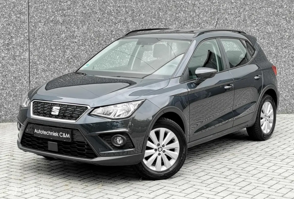 1.0 TGI STYLE/90PK/CAMERA/CARPLAY/DAB/CRUISE/PDC/