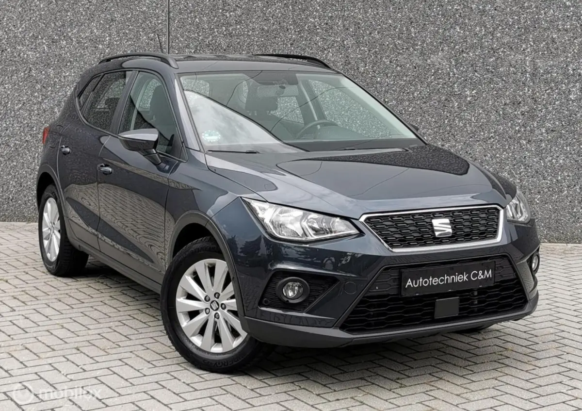 1.0 TGI STYLE/90PK/CAMERA/CARPLAY/DAB/CRUISE/PDC/