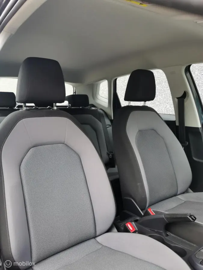 1.0 TGI STYLE/90PK/CAMERA/CARPLAY/DAB/CRUISE/PDC/