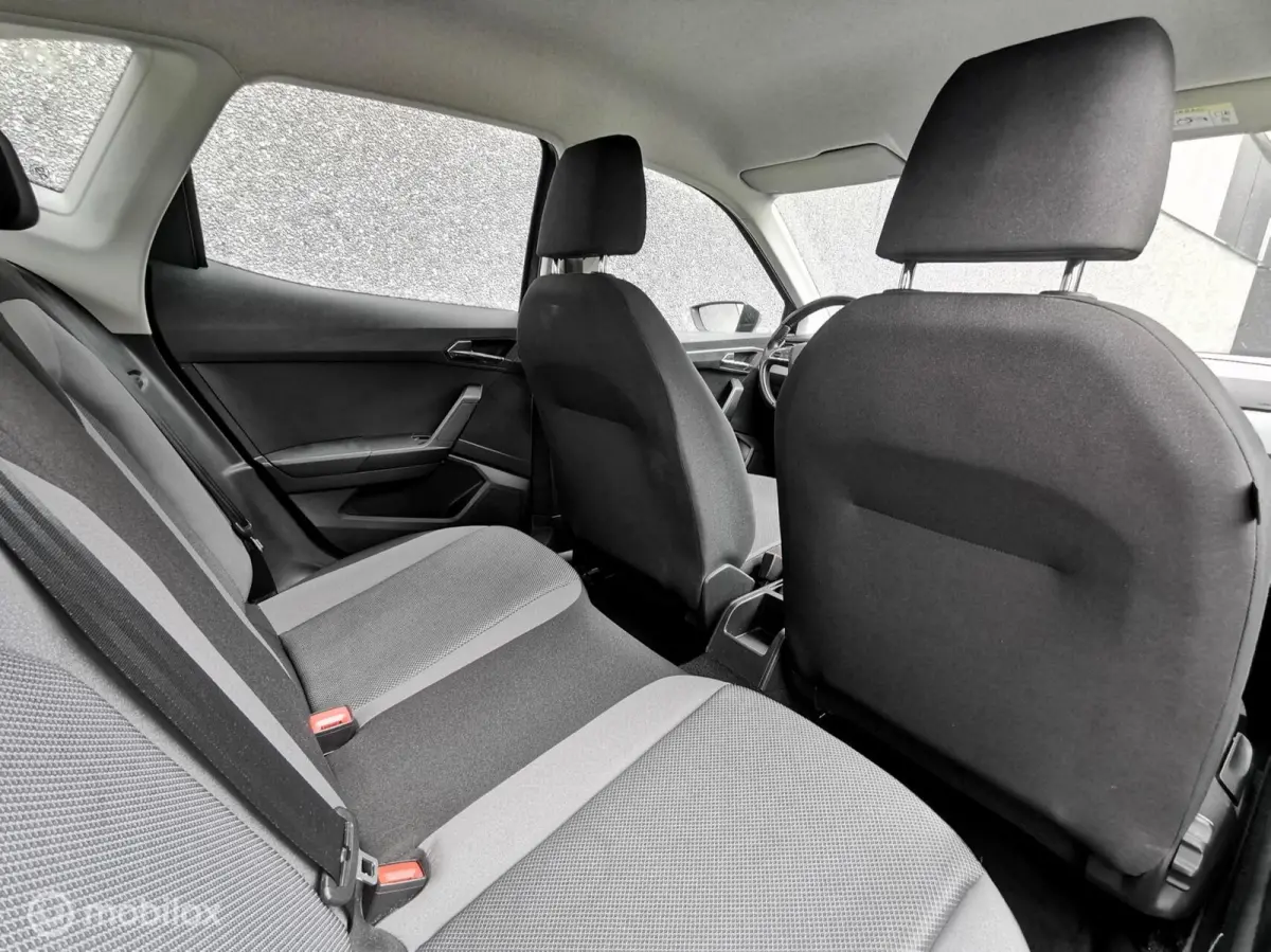 1.0 TGI STYLE/90PK/CAMERA/CARPLAY/DAB/CRUISE/PDC/