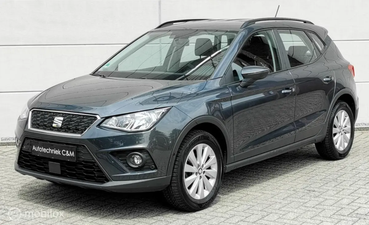 1.0 TGI STYLE/90PK/CAMERA/CARPLAY/DAB/CRUISE/PDC/