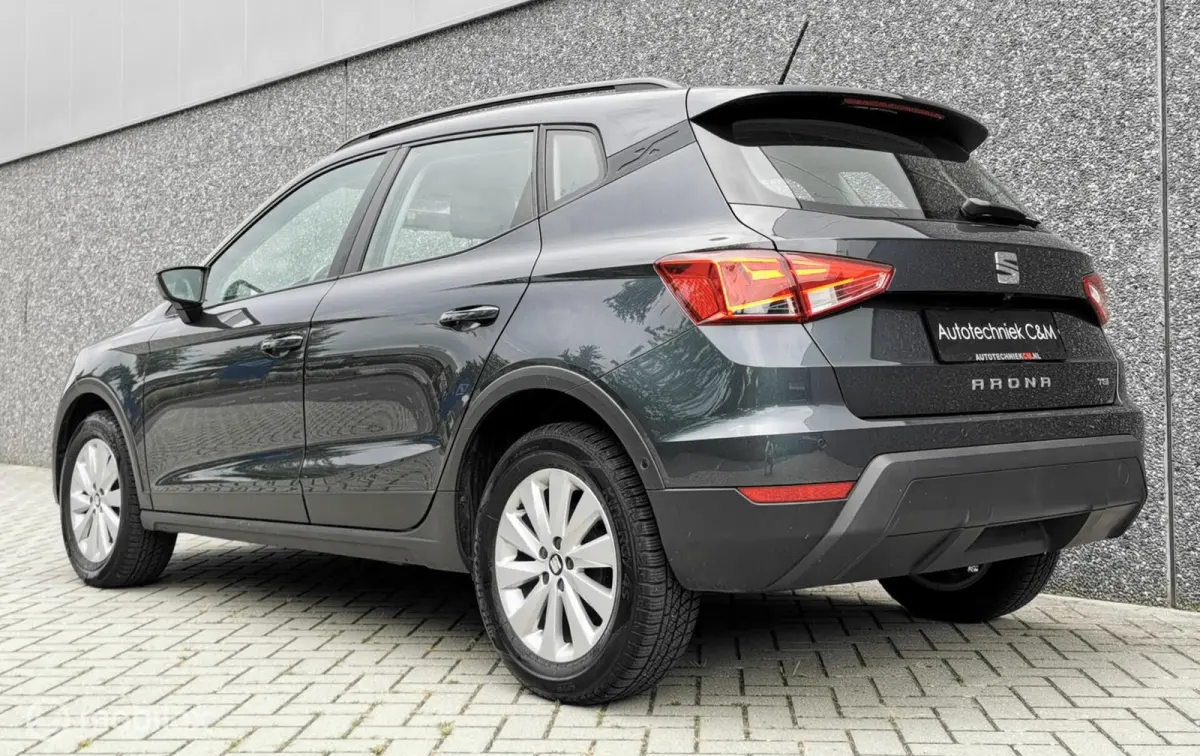 1.0 TGI STYLE/90PK/CAMERA/CARPLAY/DAB/CRUISE/PDC/