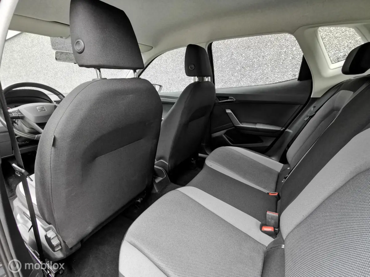 1.0 TGI STYLE/90PK/CAMERA/CARPLAY/DAB/CRUISE/PDC/