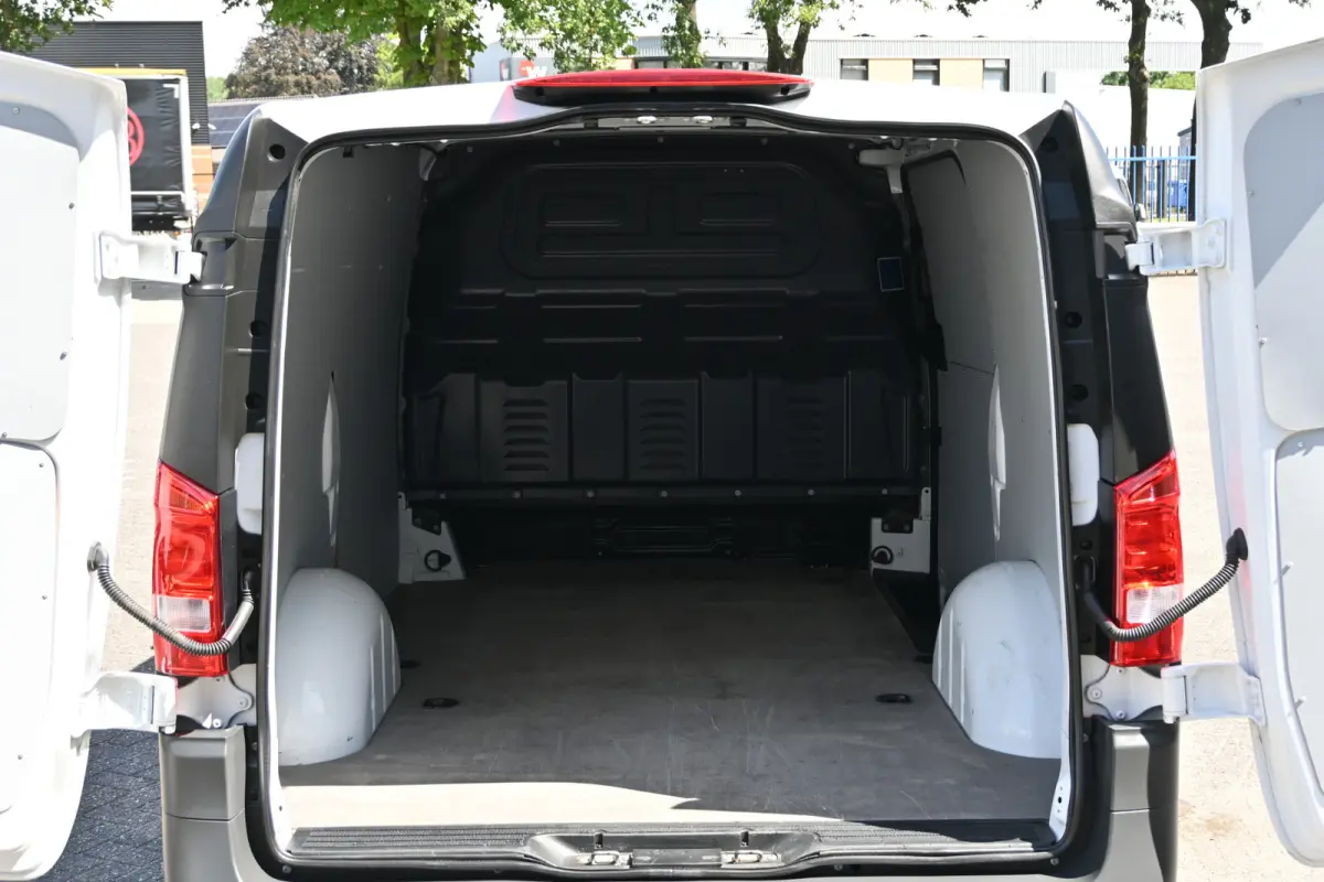 112 L2 66 kWh Distronic, Camera, Apple Carplay/Android Auto