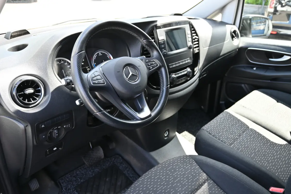 112 L2 66 kWh Distronic, Camera, Apple Carplay/Android Auto