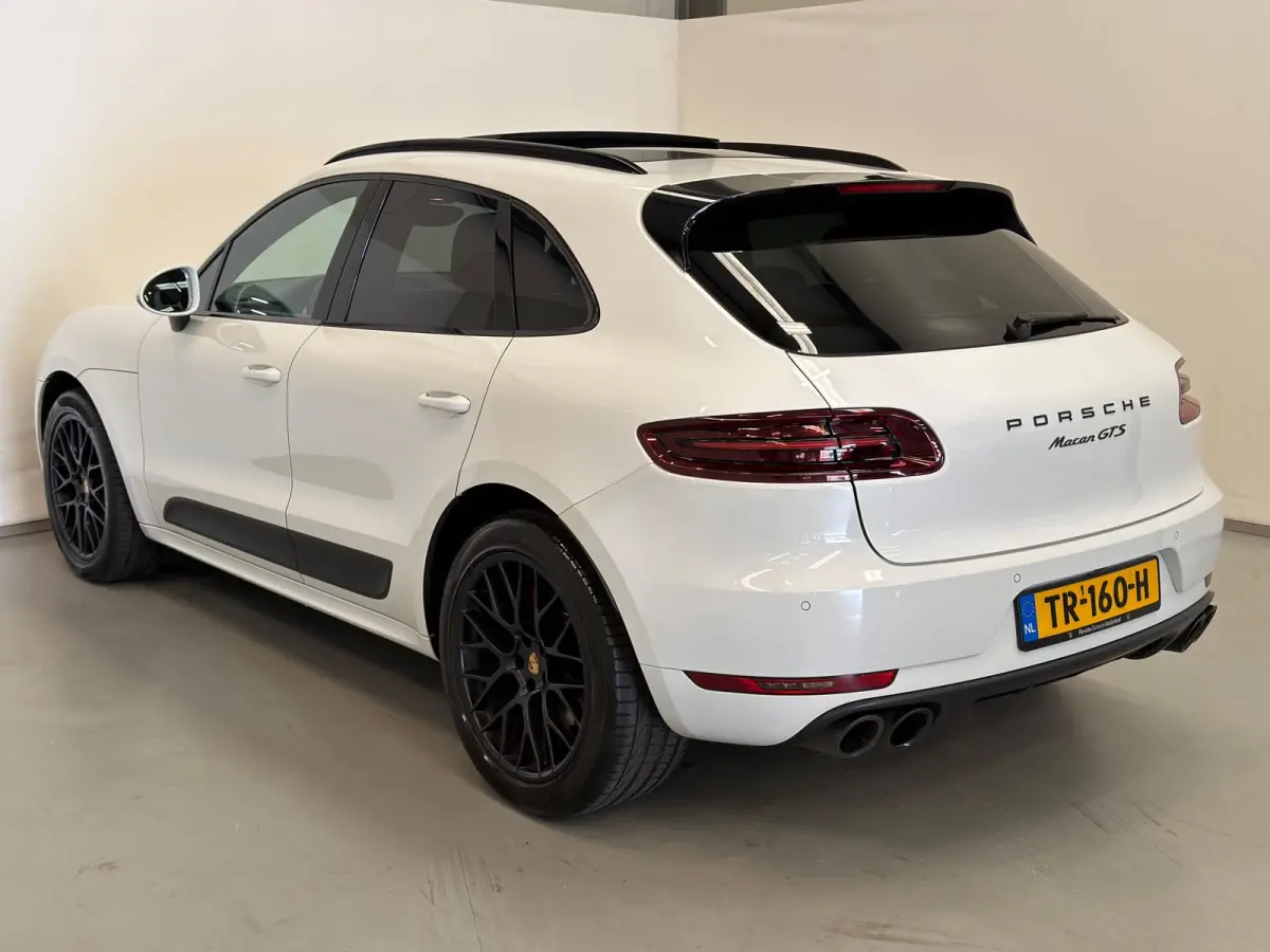 3.0 GTS / Pano / Luchtvering / Trekhaak