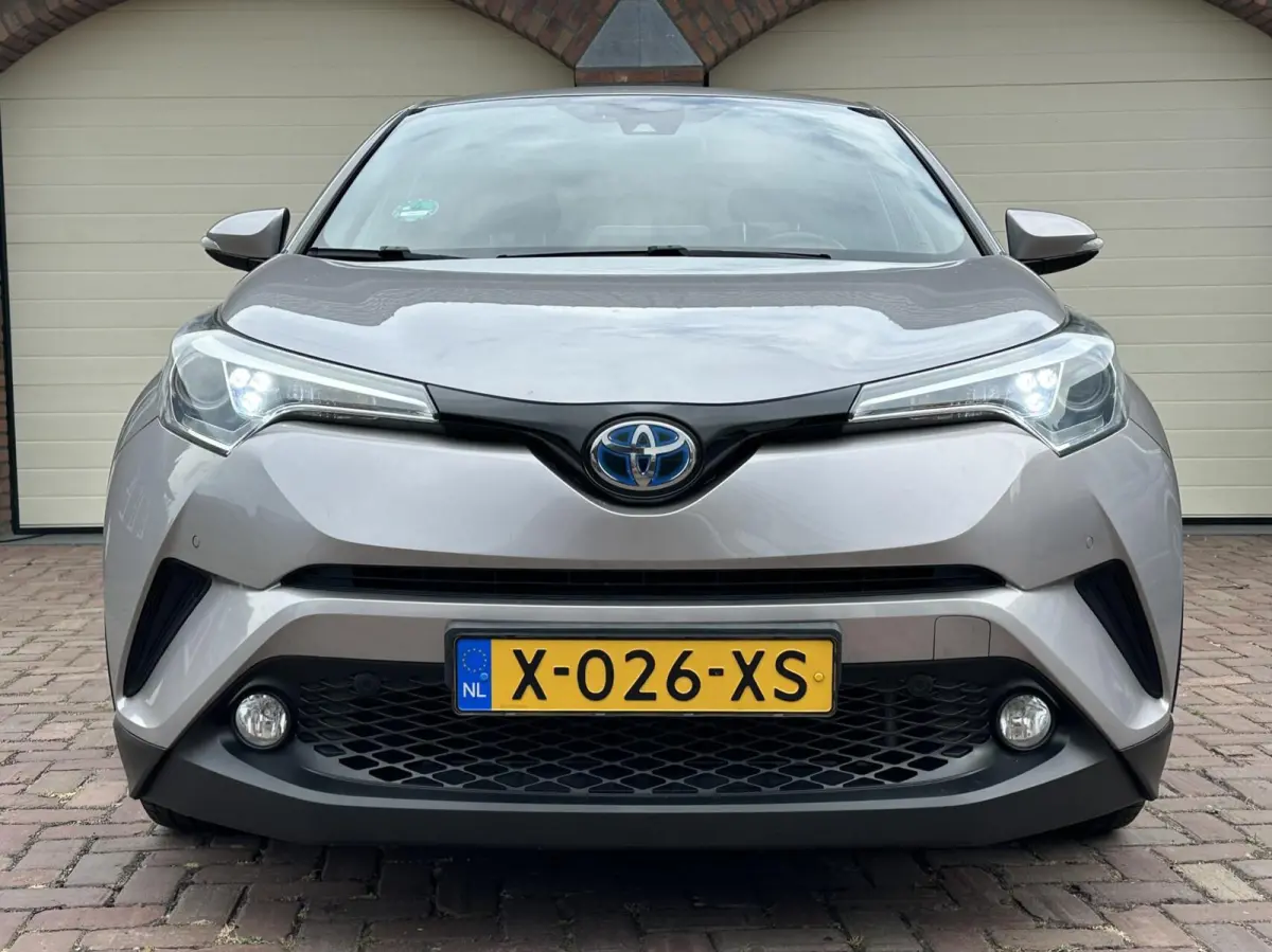 1.8 Hybrid Executive Adaptive Cruise Camera Lane Assist DAB Navi PDC