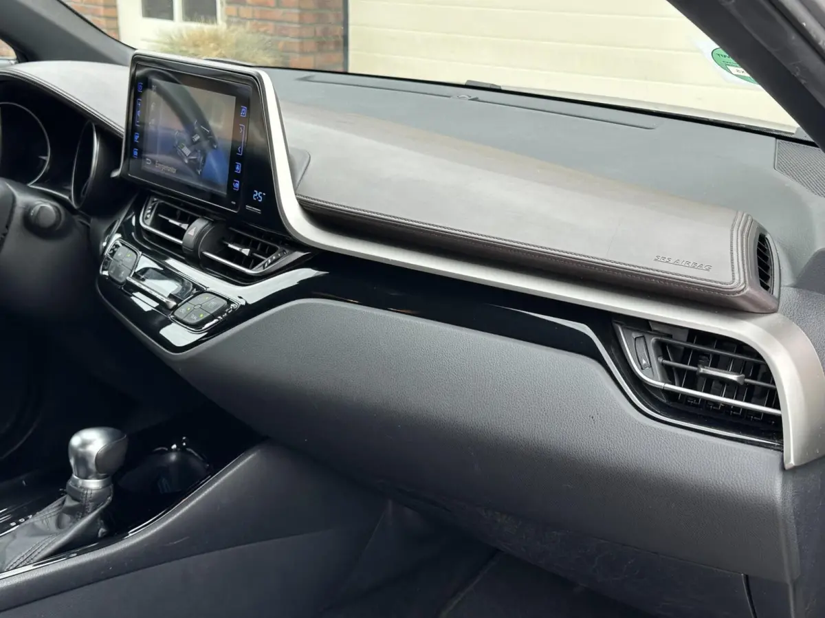 1.8 Hybrid Executive Adaptive Cruise Camera Lane Assist DAB Navi PDC