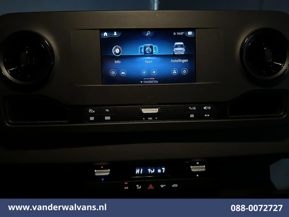 319 CDI 191pk 3.0L V6 L3H2 Euro6 Airco | Camera | Navigatie | Chauffeursstoel | Apple Carplay Cruisecontrol, Android Auto, Stoelverwarming, 270gr Achterdeuren, Bijrijdersbank