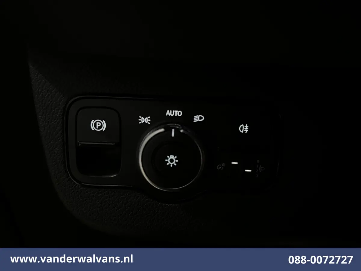 319 CDI 191pk 3.0L V6 L3H2 Euro6 Airco | Camera | Navigatie | Chauffeursstoel | Apple Carplay Cruisecontrol, Android Auto, Stoelverwarming, 270gr Achterdeuren, Bijrijdersbank