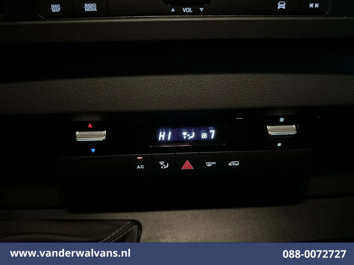 319 CDI 191pk 3.0L V6 L3H2 Euro6 Airco | Camera | Navigatie | Chauffeursstoel | Apple Carplay Cruisecontrol, Android Auto, Stoelverwarming, 270gr Achterdeuren, Bijrijdersbank