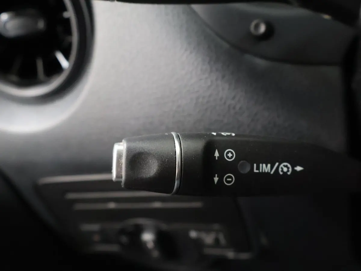 114 CDI | Aut. | Lang L2 | Parkeercamera | Carplay | 3-zits | Airco | Cruise Control | Certified