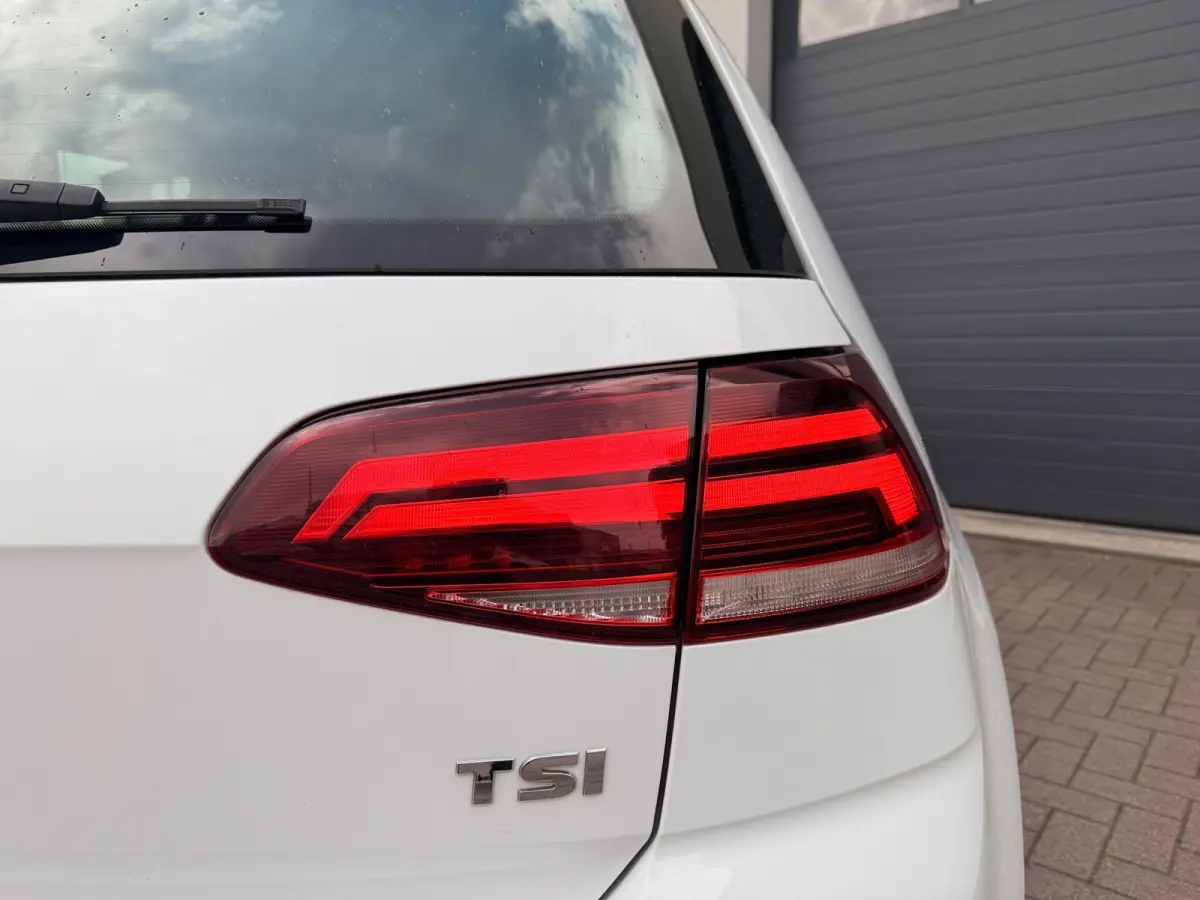 1.0 TSI 7,5 Comfortline/Automaat/Camera/Navi/Climate-c/Cruise-c/Pdc