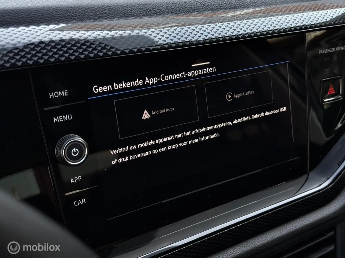 1.0 MPI | Stoelverwarming | CarPlay | Draadloos Laden
