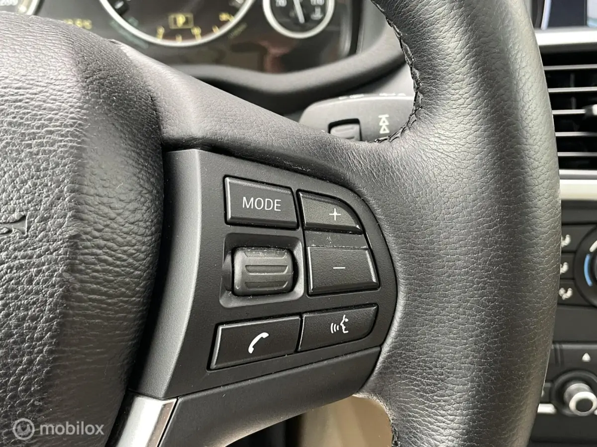 xDrive35i High Executive / LEDER / CAMERA / PANORAMA