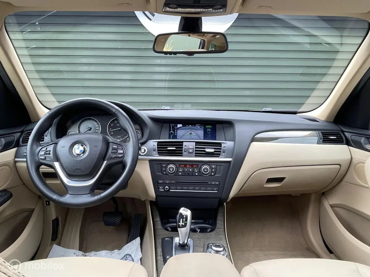 xDrive35i High Executive / LEDER / CAMERA / PANORAMA