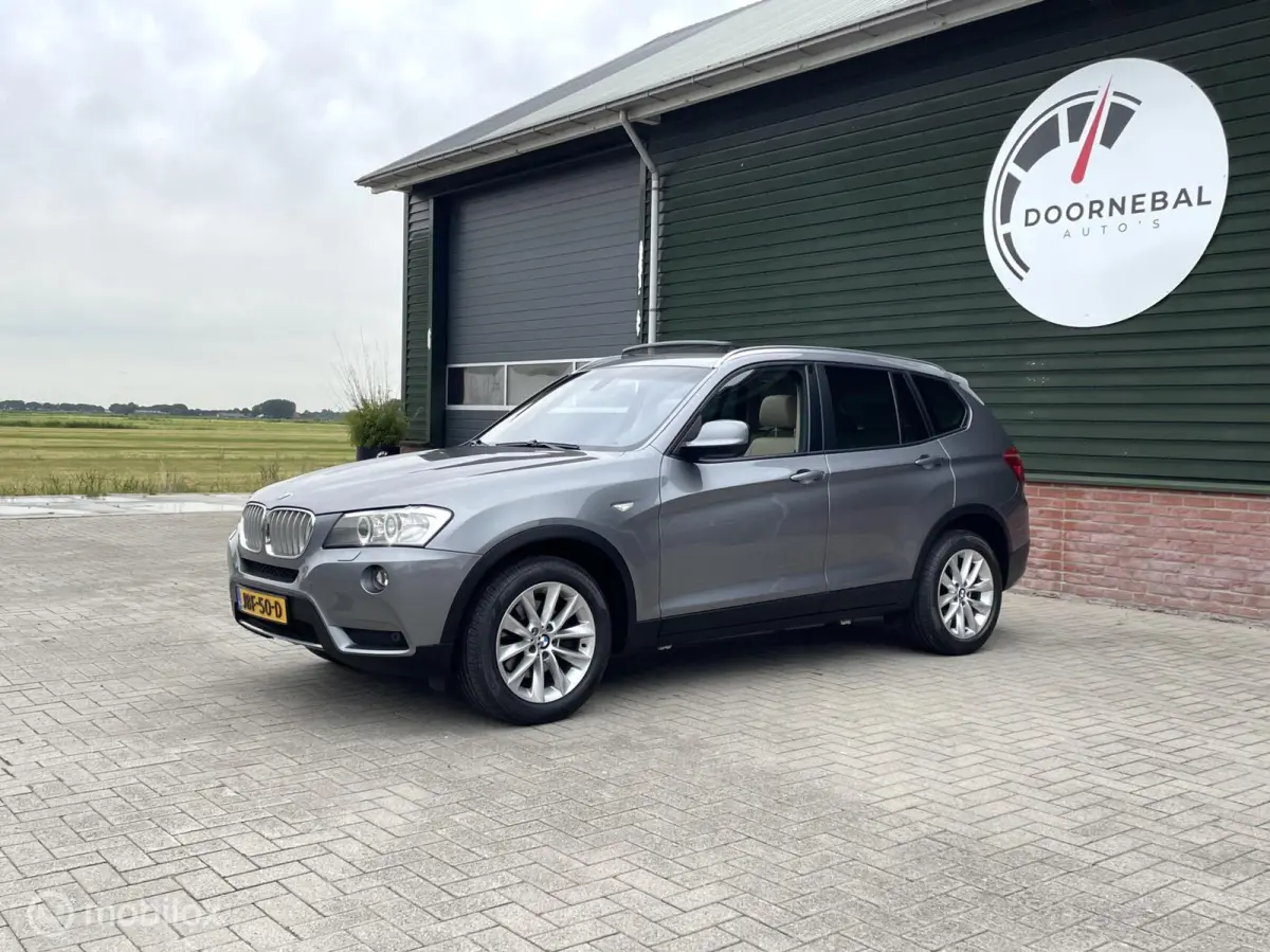 xDrive35i High Executive / LEDER / CAMERA / PANORAMA