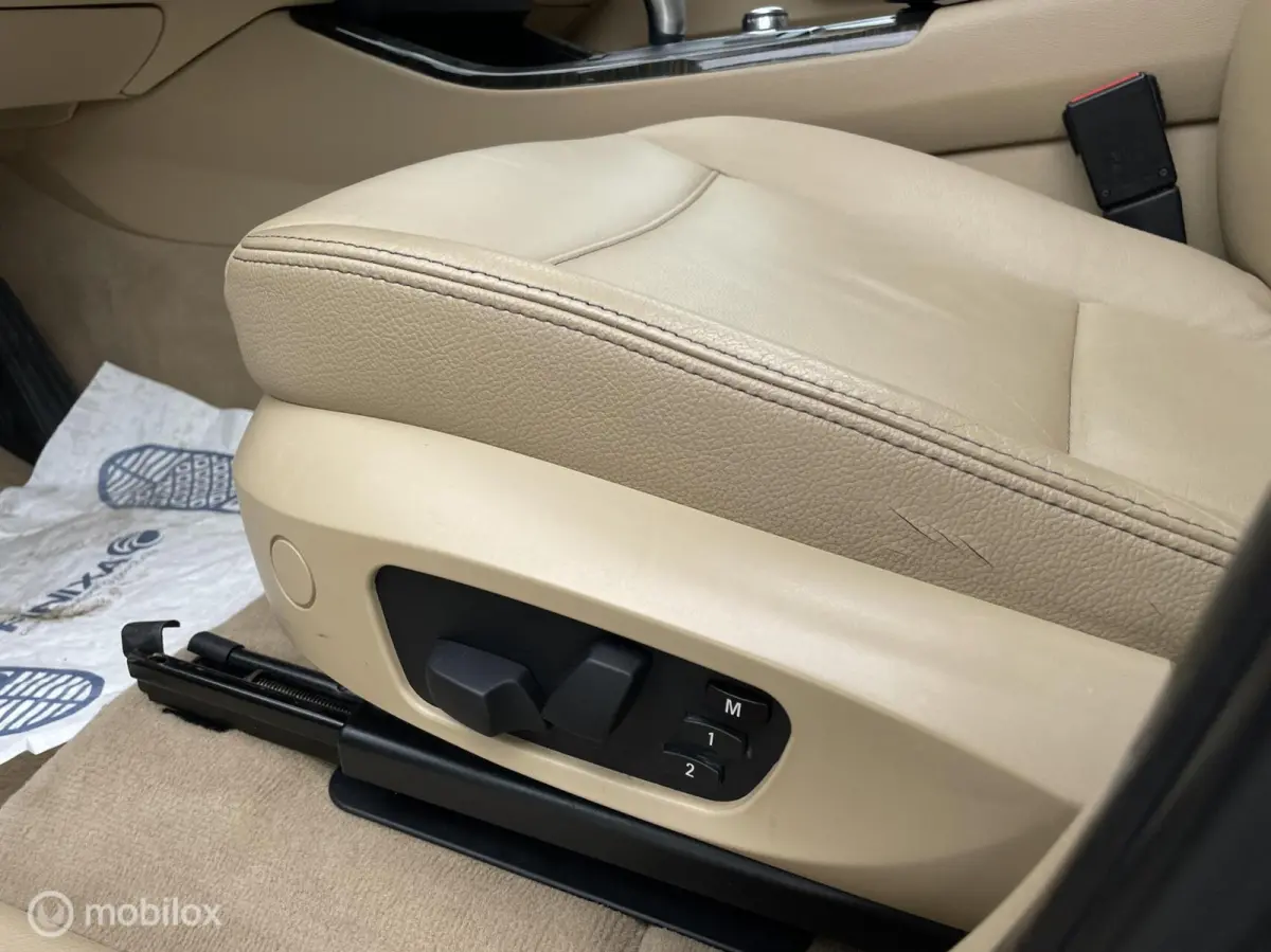xDrive35i High Executive / LEDER / CAMERA / PANORAMA