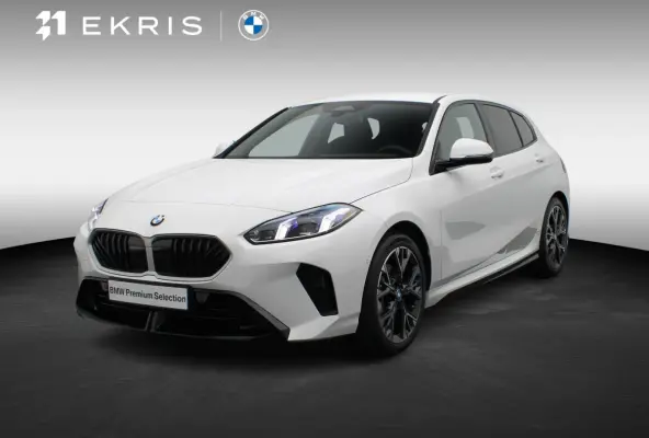 120 M Sport Design Edition | Premium Pack | Stuurwielrand Verwarmd | Driving Assistant | Parking Assistant | 18''