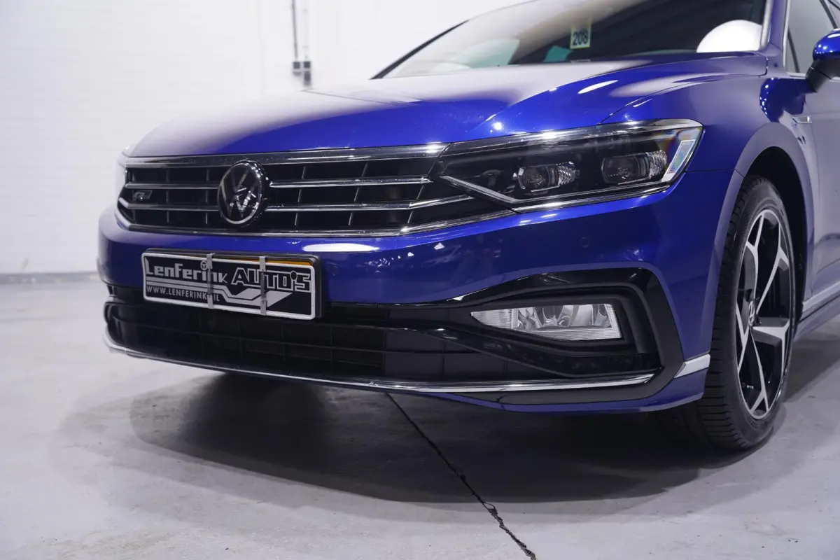 1.5 TSI R-Line Business + NAP IQ.Light-R-Line int. Vol leder Camera Apple Carplay Stoel- en voorruitverwarming