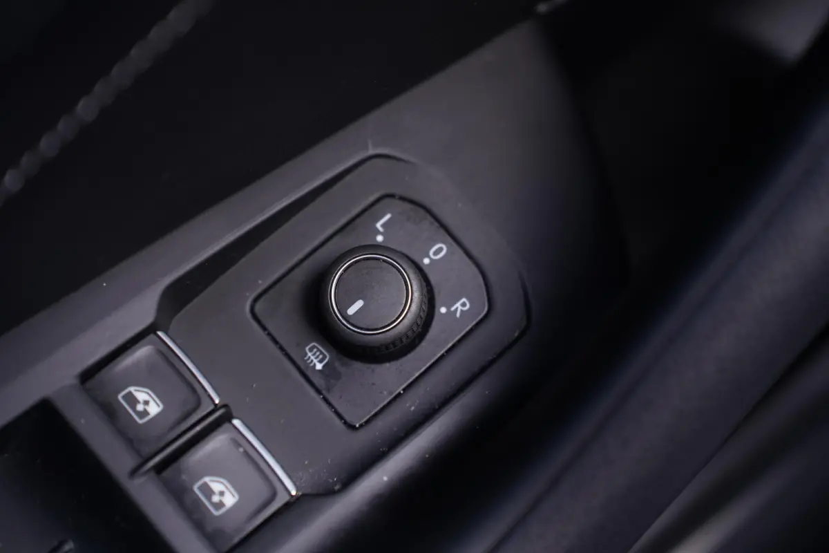 1.5 TSI R-Line Business + NAP IQ.Light-R-Line int. Vol leder Camera Apple Carplay Stoel- en voorruitverwarming
